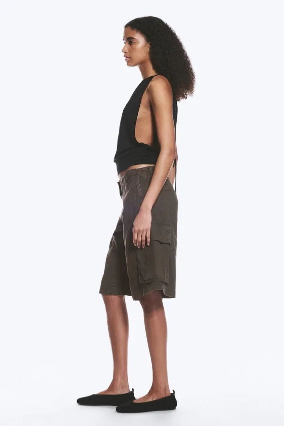 Loose Low Rise Cargo Shorts – Washed Dark Grey Loose Low Rise Cargo Shorts – Washed Dark Grey