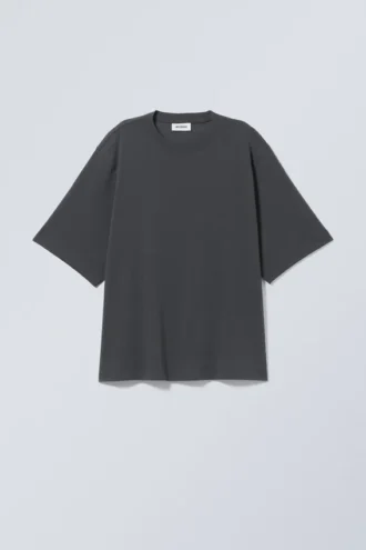 Loose Oversized Fit T-Shirt – off Black