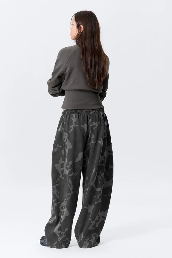 Loose Printed Cotton Terry Sweatpants – Dark Grey – Camo Loose Printed Cotton Terry Sweatpants – Dark Grey – Camo