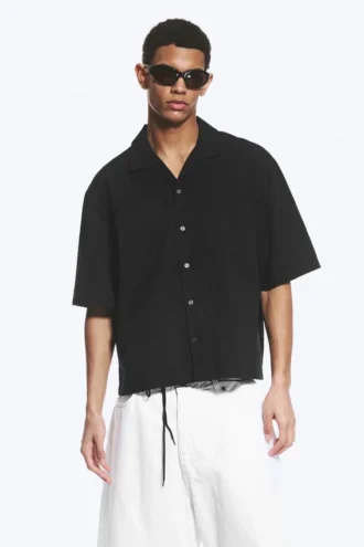 Loose Short-Sleeved Resort Shirt – Black Loose Short-Sleeved Resort Shirt – Black