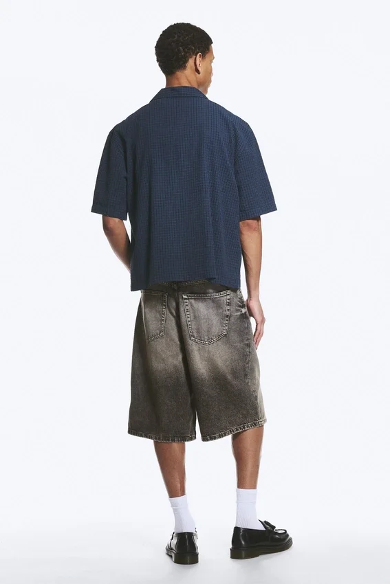 Loose Short-Sleeved Resort Shirt – Checked Dark Blue Loose Short-Sleeved Resort Shirt – Checked Dark Blue