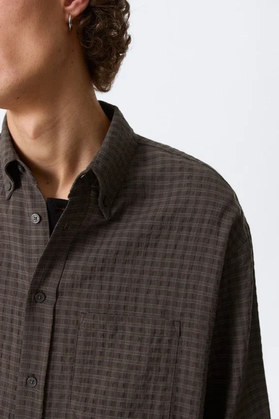 Loose Structured Button-Down Shirt – Checked Dark Brown Loose Structured Button-Down Shirt – Checked Dark Brown