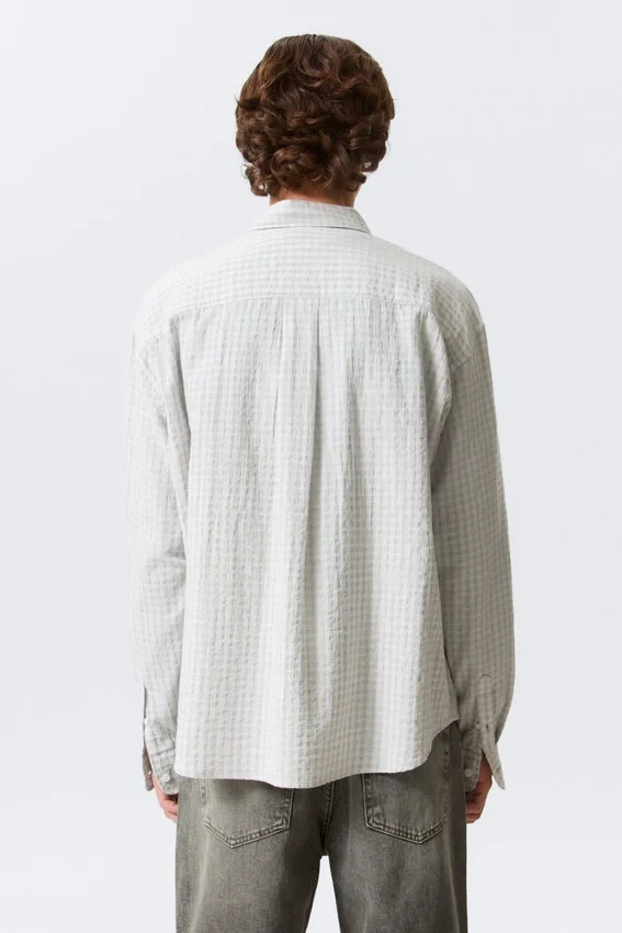 Loose Structured Button-Down Shirt – Checked Grey Loose Structured Button-Down Shirt – Checked Grey