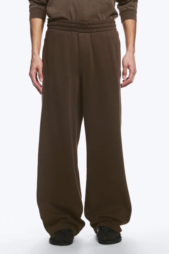 Loose Sweatpants – Dark Brown Loose Sweatpants – Dark Brown