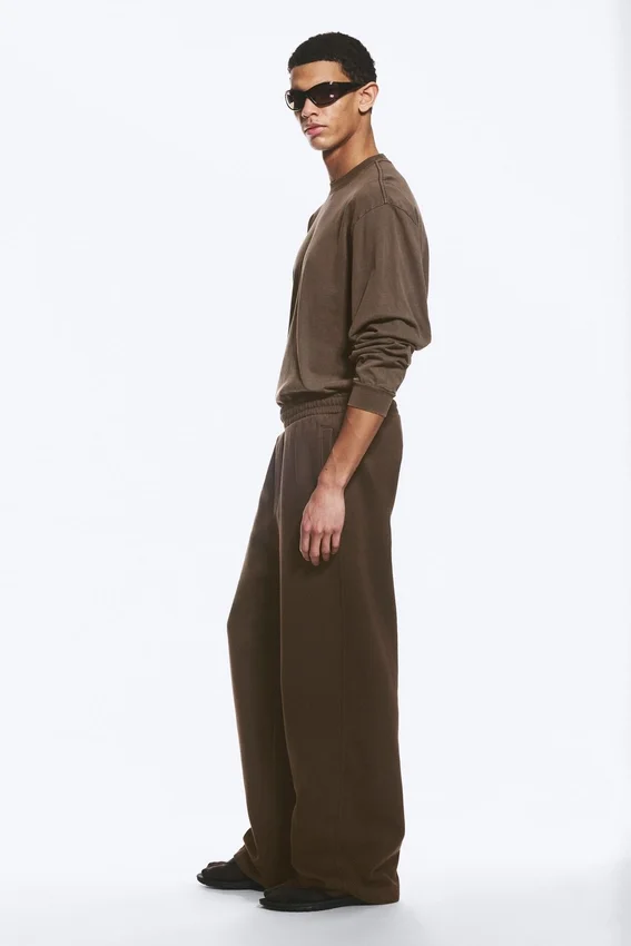 Loose Sweatpants – Dark Brown Loose Sweatpants – Dark Brown