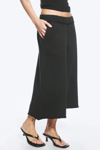 Loose Terry Shorts – Black
