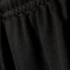 Loose Wide Colour-Block Shorts – Black Loose Wide Colour-Block Shorts – Black