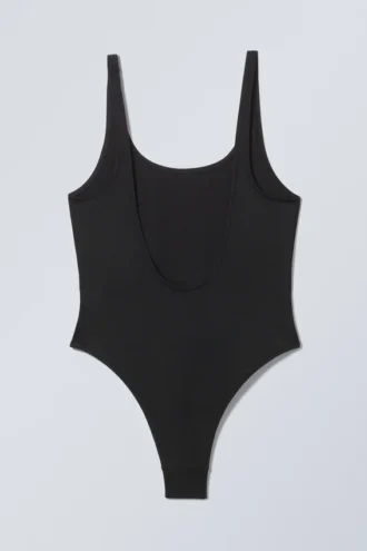 Low Back Scoop Neck Swimsuit – Black