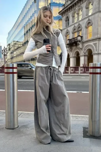 Low Rise Baggy Pull-On Trousers – Grey