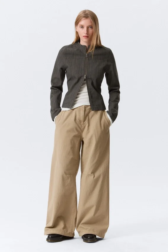 Low Rise Baggy Ripstop Trousers – Beige Low Rise Baggy Ripstop Trousers – Beige