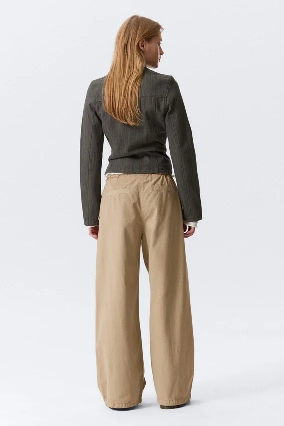Low Rise Baggy Ripstop Trousers – Beige Low Rise Baggy Ripstop Trousers – Beige