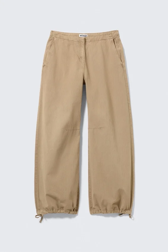 Low Rise Baggy Ripstop Trousers – Beige Low Rise Baggy Ripstop Trousers – Beige