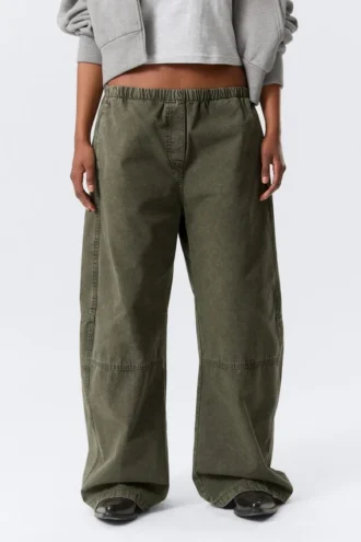 Low Rise Baggy Washed Canvas Trousers – Washed Dark Khaki Green