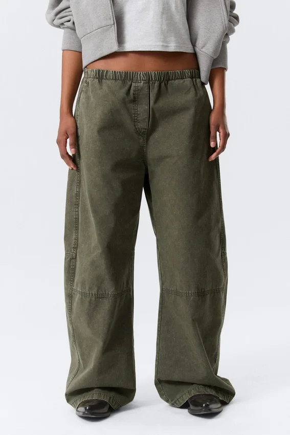 Low Rise Baggy Washed Canvas Trousers – Washed Dark Khaki Green Low Rise Baggy Washed Canvas Trousers – Washed Dark Khaki Green