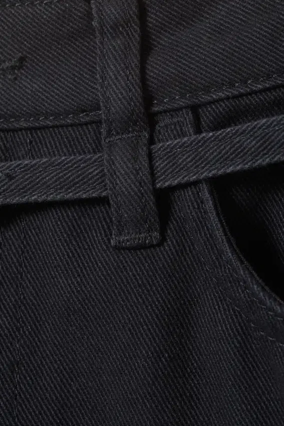 Low Rise Cargo Cotton Twill Jorts – Black Low Rise Cargo Cotton Twill Jorts – Black