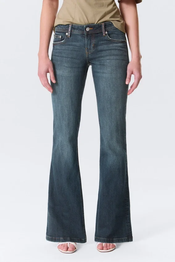 Low Rise Embellished Flared Jeans – Embellished Blue – Dark Blue Low Rise Embellished Flared Jeans – Embellished Blue – Dark Blue
