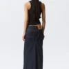 Low Rise Fitted Denim Maxi Skirt – Blue Rinse – Dark Blue Low Rise Fitted Denim Maxi Skirt – Blue Rinse – Dark Blue