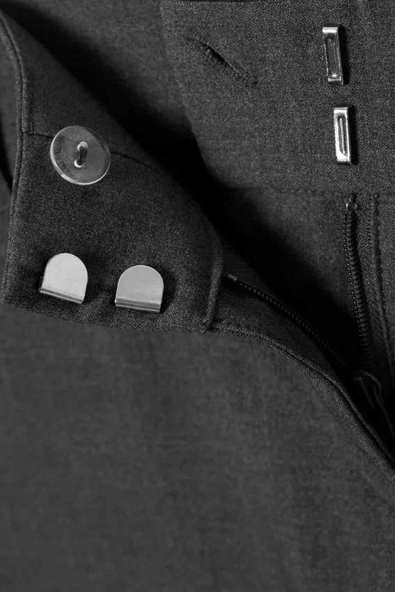 Low-Rise Flared Suiting Trousers – Dark Grey Melange Low-Rise Flared Suiting Trousers – Dark Grey Melange