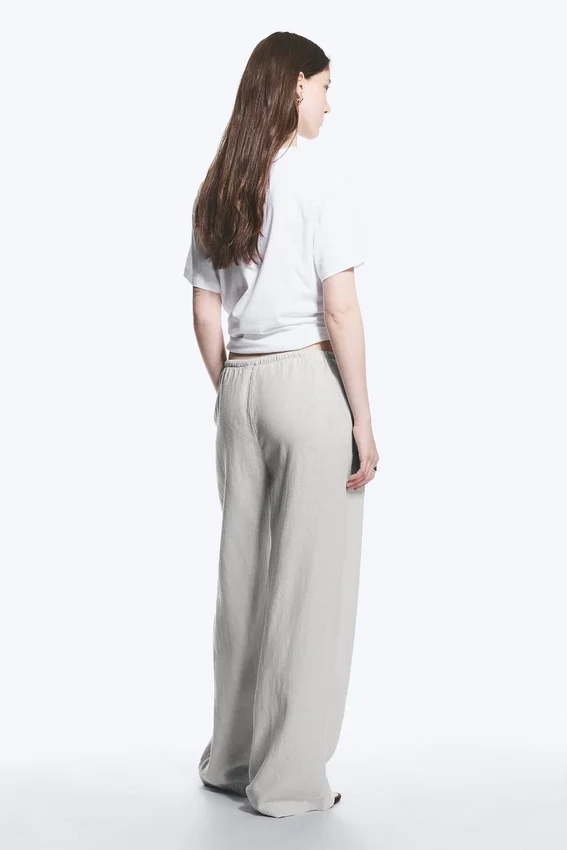 Low Rise Linen-Blend Trousers – Light Grey Low Rise Linen-Blend Trousers – Light Grey