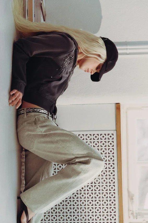Low Rise Loose Bootcut Trousers – Light Mole Low Rise Loose Bootcut Trousers – Light Mole