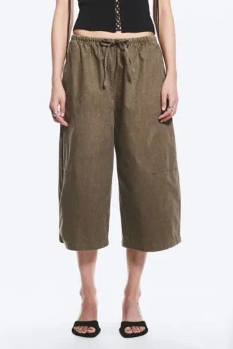 Low Rise Loose Cropped Trousers – Dark Mole