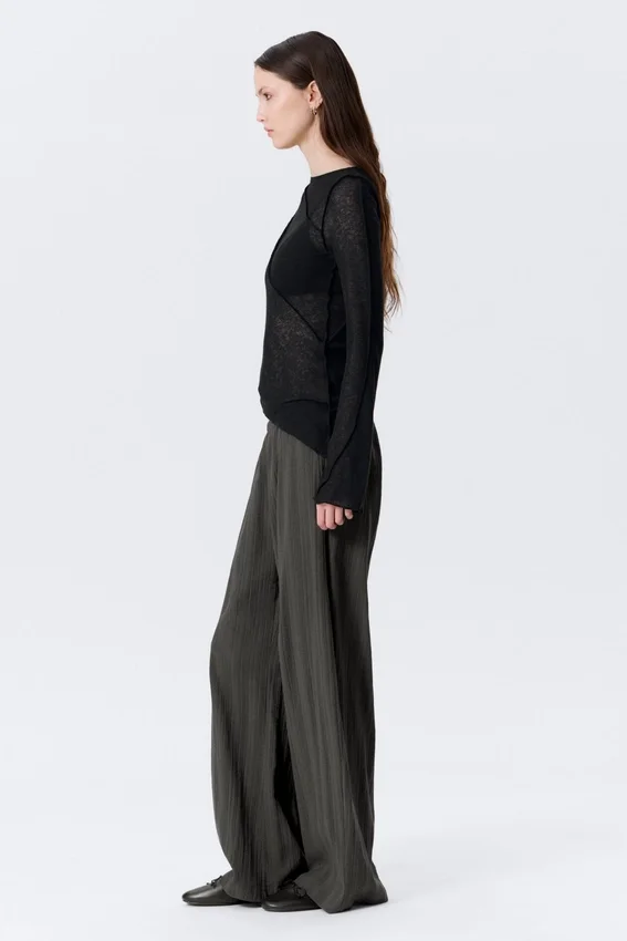 Low Rise Loose Pull-On Cotton Trousers – Dark Grey Low Rise Loose Pull-On Cotton Trousers – Dark Grey