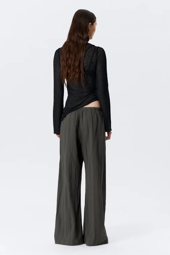 Low Rise Loose Pull-On Cotton Trousers – Dark Grey Low Rise Loose Pull-On Cotton Trousers – Dark Grey