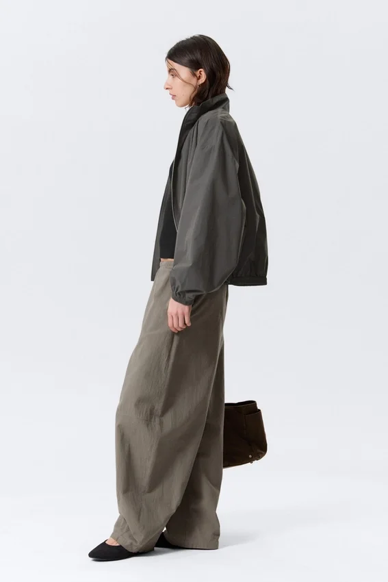 Low Rise Loose Pull-On Trousers – Grey Low Rise Loose Pull-On Trousers – Grey