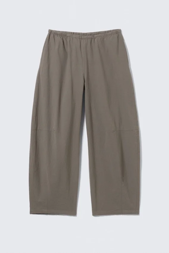 Low Rise Loose Pull-On Trousers – Grey Low Rise Loose Pull-On Trousers – Grey