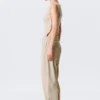 Low Rise Loose Studded Balloon Trousers – Beige Low Rise Loose Studded Balloon Trousers – Beige