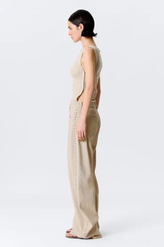 Low Rise Loose Studded Balloon Trousers – Beige Low Rise Loose Studded Balloon Trousers – Beige