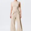 Low Rise Loose Studded Balloon Trousers – Beige Low Rise Loose Studded Balloon Trousers – Beige