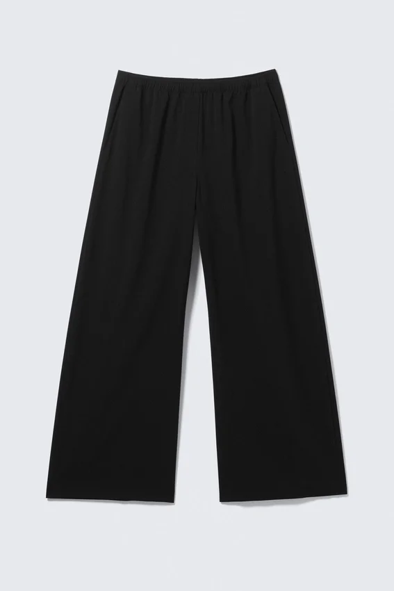 Low Rise Loose Suiting Trousers – Black Low Rise Loose Suiting Trousers – Black