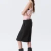 Low Rise Loose Washed Carpenter Shorts – Black Low Rise Loose Washed Carpenter Shorts – Black
