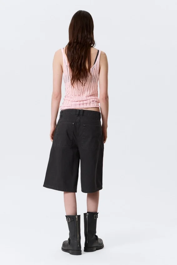 Low Rise Loose Washed Carpenter Shorts – Black Low Rise Loose Washed Carpenter Shorts – Black