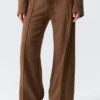 Low Rise Loose Wide Leg Sweatpants – Brown Low Rise Loose Wide Leg Sweatpants – Brown