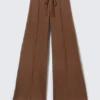 Low Rise Loose Wide Leg Sweatpants – Brown Low Rise Loose Wide Leg Sweatpants – Brown