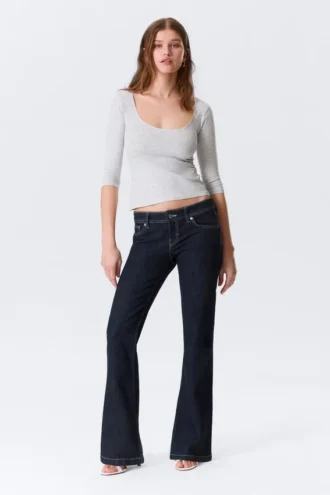 Low Rise Slim Flared Leg Jeans – Blue Rinse – Dark Blue