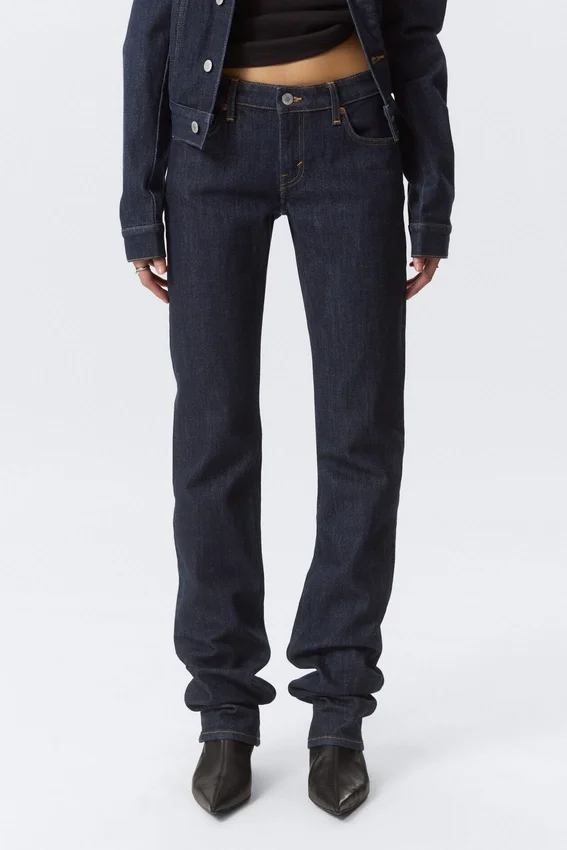 Low Rise Slim Jeans – Blue Rinse – Dark Blue Low Rise Slim Jeans – Blue Rinse – Dark Blue