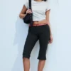 Low Rise Tailored Capri Trousers – Black Low Rise Tailored Capri Trousers – Black