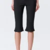 Low Rise Tailored Capri Trousers – Black Low Rise Tailored Capri Trousers – Black