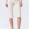 Low Rise Tailored Capri Trousers – Off-White Low Rise Tailored Capri Trousers – Off-White