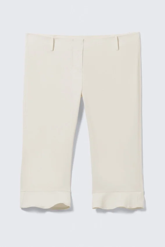 Low Rise Tailored Capri Trousers – Off-White Low Rise Tailored Capri Trousers – Off-White