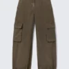 Low Rise Wide Leg Cargo Trousers – Dark Khaki Low Rise Wide Leg Cargo Trousers – Dark Khaki