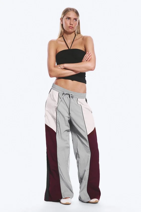 Low Rise Wide Leg Colourblock Trousers – Grey/Pink/Red Low Rise Wide Leg Colourblock Trousers – Grey/Pink/Red