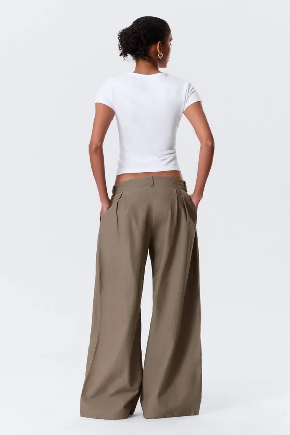 Low Rise Wide Leg Pleated Trousers – Dusty Mole Low Rise Wide Leg Pleated Trousers – Dusty Mole