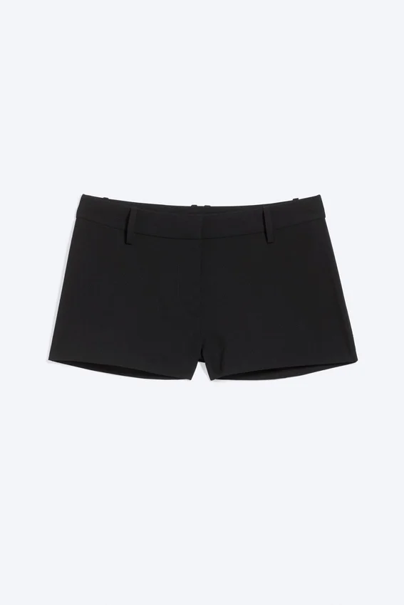 Low Waist Mini Suiting Shorts – Black Low Waist Mini Suiting Shorts – Black