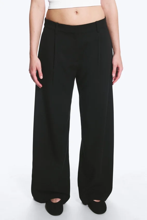 Low Waist Wide Suiting Trousers – Black Low Waist Wide Suiting Trousers – Black