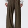 Low Waist Wide Suiting Trousers – Dark Mole – Pinstripe Low Waist Wide Suiting Trousers – Dark Mole – Pinstripe
