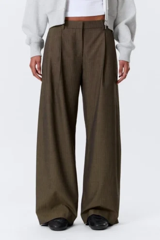 Low Waist Wide Suiting Trousers – Dark Mole – Pinstripe